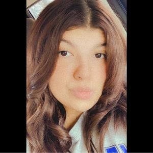 Meet your Posher, Lidia